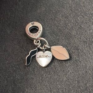 Pandora love couple dangle charm